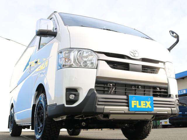 ハイエースバン ロングスーパーＧＬ　ダークプライムＳ　Ｔ－Ｆｏｒｃｅフロントスポイラー　ＧＲマッドフラップ　ＮＥＯＴＲＡＣＥ　ＬＥＤテール　ＮＴ１　１６ＡＷ　ＴＯＹＯオープンカントリー　ベッドキット　サイドバー　カロッツェリア７インチナビ　ＨＤＭＩポート（53枚目）