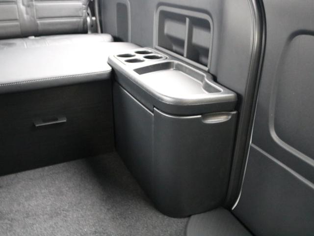 ハイエースワゴン ＧＬ　スマートベッド　デルフィーノラインフロントスポイラー　オーバーフェンダー　１インチローダウン　ヘッドライトインナーブラック塗装　ＮＥＯＴＲＡＣＥ　ＬＥＤテールランプ　ＢＩＧ－Ｘ　フリップダウンモニター（70枚目）