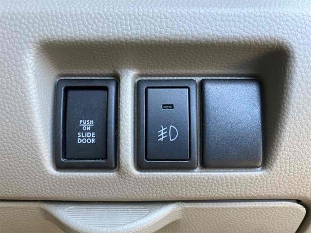 エブリイワゴン ＰＺターボスペシャル　４ＷＤ　ＥＴＣ　両側電動スライドドア　ＴＶ　キーレスエントリー　電動格納ミラー　シートヒーター　ターボ　ＡＴ　盗難防止システム　ＡＢＳ　アルミホイール　衝突安全ボディ　エアコン　パワーステアリング（7枚目）