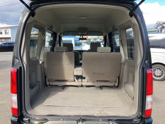 エブリイワゴン ＰＺターボスペシャル　４ＷＤ　ＥＴＣ　両側電動スライドドア　ＴＶ　キーレスエントリー　電動格納ミラー　シートヒーター　ターボ　ＡＴ　盗難防止システム　ＡＢＳ　アルミホイール　衝突安全ボディ　エアコン　パワーステアリング（19枚目）