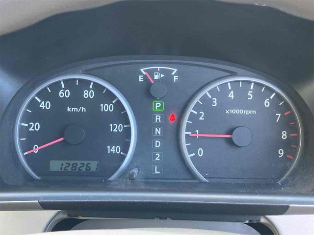 エブリイワゴン ＰＺターボスペシャル　４ＷＤ　ＥＴＣ　両側電動スライドドア　ＴＶ　キーレスエントリー　電動格納ミラー　シートヒーター　ターボ　ＡＴ　盗難防止システム　ＡＢＳ　アルミホイール　衝突安全ボディ　エアコン　パワーステアリング（28枚目）