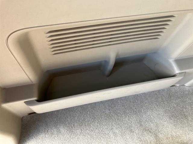 エブリイワゴン ＰＺターボスペシャル　４ＷＤ　ＥＴＣ　両側電動スライドドア　ＴＶ　キーレスエントリー　電動格納ミラー　シートヒーター　ターボ　ＡＴ　盗難防止システム　ＡＢＳ　アルミホイール　衝突安全ボディ　エアコン　パワーステアリング（50枚目）