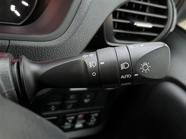 ヴォクシー ＺＳ　煌ＩＩＩ　４ＷＤ　フルセグ　メモリーナビ　ＤＶＤ再生　ミュージックプレイヤー接続可　後席モニター　バックカメラ　衝突被害軽減システム　ＥＴＣ　ドラレコ　両側電動スライド　ＬＥＤヘッドランプ　ウオークスルー（12枚目）