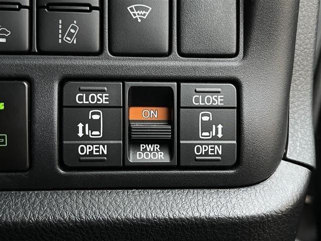 ヴォクシー ＺＳ　煌ＩＩＩ　４ＷＤ　フルセグ　メモリーナビ　ＤＶＤ再生　ミュージックプレイヤー接続可　後席モニター　バックカメラ　衝突被害軽減システム　ＥＴＣ　ドラレコ　両側電動スライド　ＬＥＤヘッドランプ　ウオークスルー（18枚目）