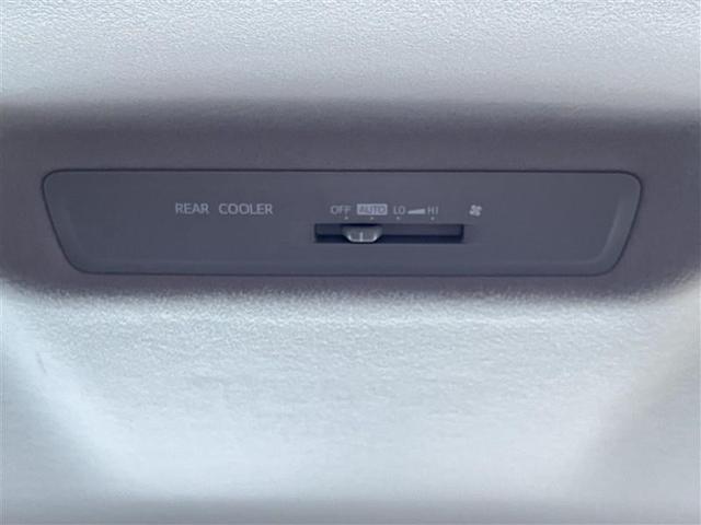ヴォクシー ＺＳ　煌ＩＩ　フルセグ　メモリーナビ　ＤＶＤ再生　ミュージックプレイヤー接続可　バックカメラ　衝突被害軽減システム　ＥＴＣ　両側電動スライド　ＬＥＤヘッドランプ　ウオークスルー　乗車定員７人　３列シート　フルエアロ（27枚目）
