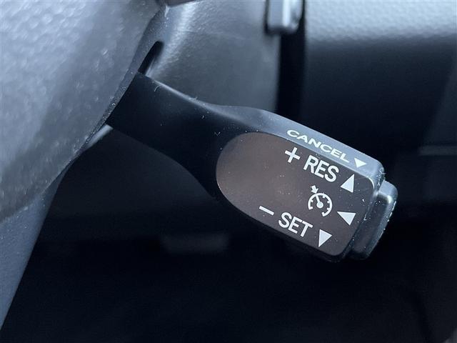 高速道路で便利なクルーズコントロール付