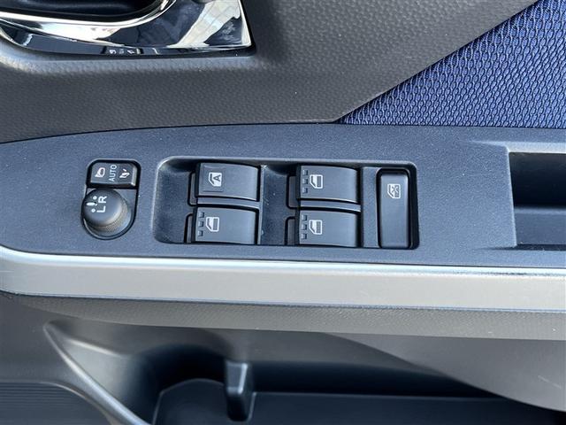 運転席ドア側パワーウィンドゥ・ドアミラースイッチ