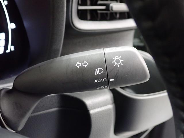 シエンタ ハイブリッドZ 4WD フルセグ バックカメラ 衝突被害軽減システム ETC 両側電動スライド LEDヘッドランプ 記録簿(13枚目)