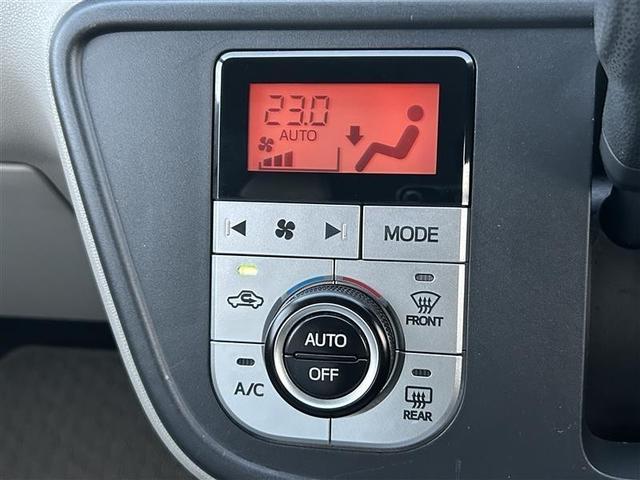 パッソ Ｘ　Ｌパッケージ　ワンセグ　メモリーナビ　ＤＶＤ再生　バックカメラ　記録簿　アイドリングストップ（9枚目）