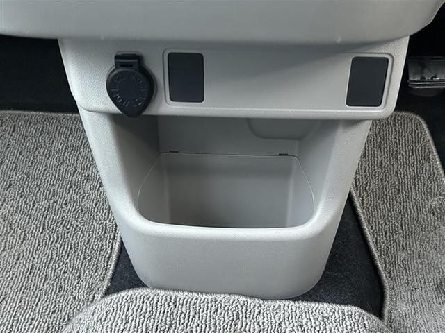 パッソ Ｘ　Ｌパッケージ　ワンセグ　メモリーナビ　ＤＶＤ再生　バックカメラ　記録簿　アイドリングストップ（11枚目）