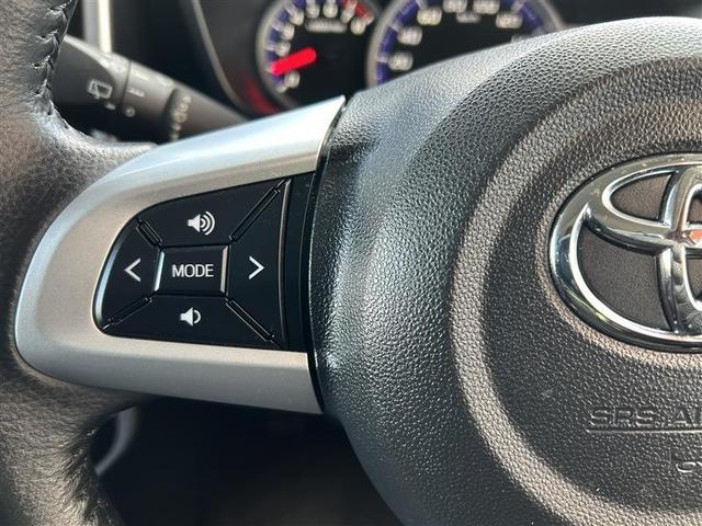 タンク カスタムＧ－Ｔ　ワンセグ　メモリーナビ　バックカメラ　衝突被害軽減システム　両側電動スライド　ＬＥＤヘッドランプ　アイドリングストップ（9枚目）