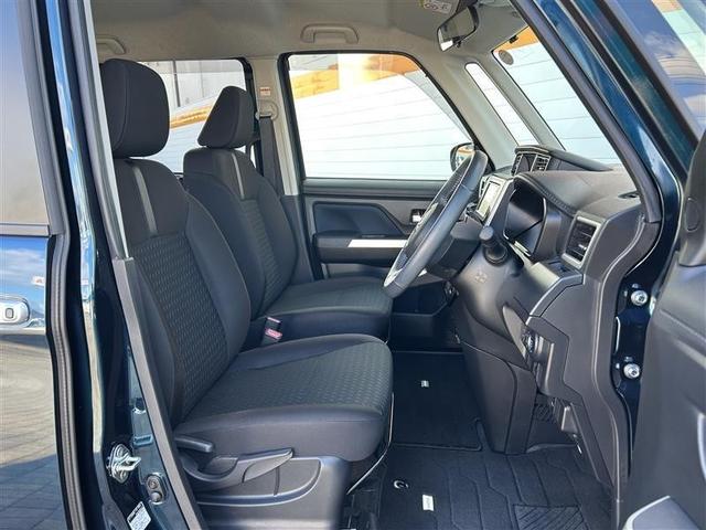 ルーミー カスタムＧ　ワンセグ　メモリーナビ　バックカメラ　衝突被害軽減システム　ＥＴＣ　両側電動スライド　ＬＥＤヘッドランプ　ウオークスルー　記録簿　アイドリングストップ（21枚目）