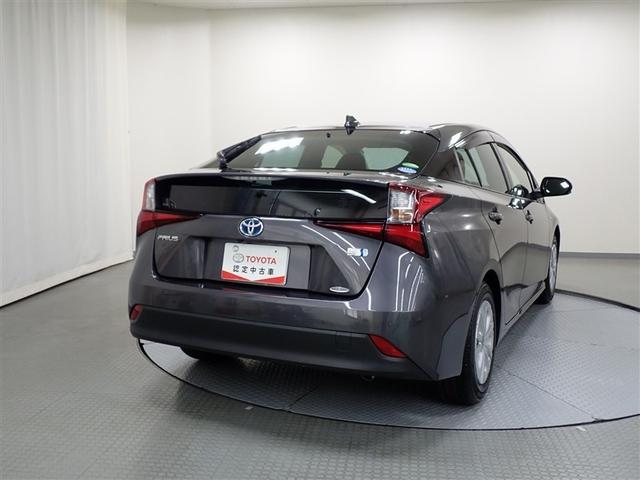 プリウス S フルセグ メモリーナビ DVD再生 ミュージックプレイヤー接続可 バックカメラ 衝突被害軽減システム ETC LEDヘッドランプ 記録簿(4枚目)