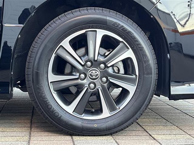 ヴォクシー ZS 煌 フルセグ メモリーナビ DVD再生 ミュージックプレイヤー接続可 後席モニター バックカメラ 衝突被害軽減システム ETC 両側電動スライド LEDヘッドランプ 乗車定員7人 3列シート フルエアロ(33枚目)