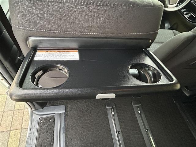 ノア ハイブリッドG フルセグ メモリーナビ DVD再生 ミュージックプレイヤー接続可 バックカメラ 衝突被害軽減システム ETC 両側電動スライド LEDヘッドランプ 乗車定員7人 3列シート 記録簿(29枚目)