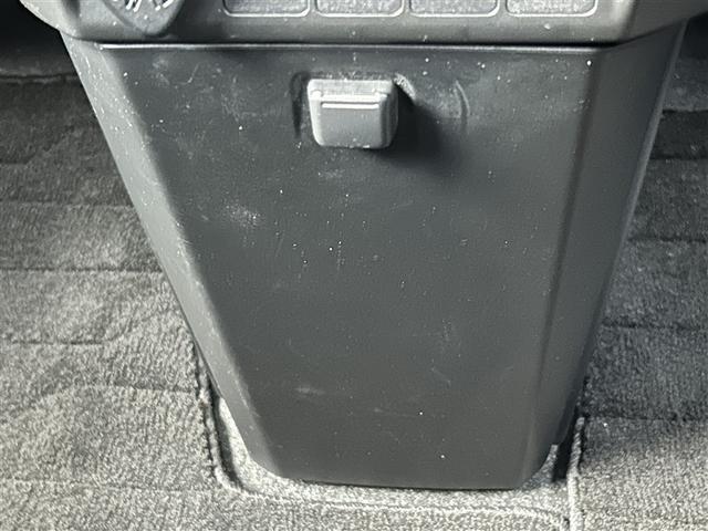 ルーミー カスタムG フルセグ メモリーナビ DVD再生 ミュージックプレイヤー接続可 バックカメラ 衝突被害軽減システム ETC 両側電動スライド LEDヘッドランプ 記録簿 アイドリングストップ(29枚目)