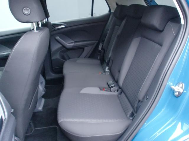 Ｔ－クロス ＴＳＩ　１ｓｔ　ワンオーナー　ディーラー車　ナビ　ＴＶ　バックカメラ　ＥＴＣ　アイドリングストップ　前後ドラレコ（18枚目）