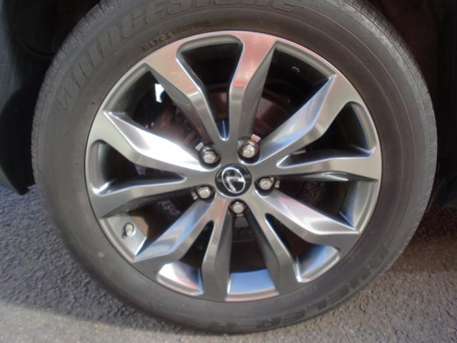 NX NX300h Fスポーツ ワンオーナー 純正ナビ TV Bカメラ 革シート セーフティーセンス パワートランク スマートキー 純正AW 4WD(19枚目)