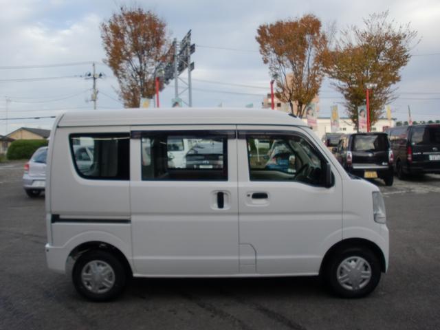 ＮＶ１００クリッパーバン ＤＸ　外ナビ　Ｂカメラ　エマージェンシーブレーキ　４ＷＤ（4枚目）