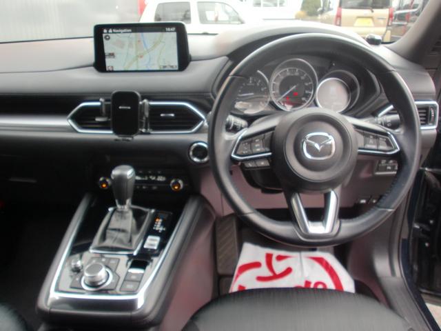 CX-8 25S ワンオーナー 4WD 禁煙車 7人乗り アイドリングアイドリングストップ スマートブレーキサポート レーンキープアシスト ディスプレイオーディオ ナビ サイド、バックカメラ ETC(17枚目)