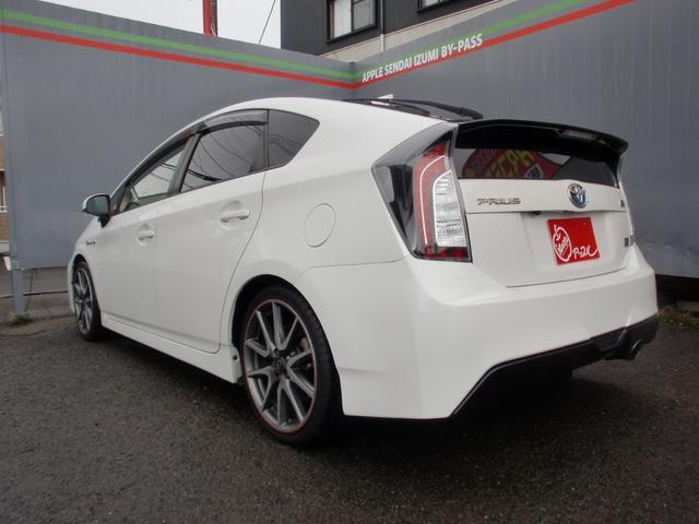 プリウス Sツーリングセレクション・G’s ナビ TV バックカメラ ETC(8枚目)