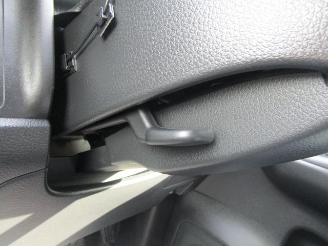 セレナ ハイウェイスター　Ｓ　ハイブリット　４ＷＤ　フルセグナビ　アラウンドビューモニター　パーキングアシスト　ドライブレコーダー　両側パワースライドドア　デジタルルームミラー　Ｂｌｕｅｔｏｏｔｈ　ＤＶＤ　シートヒーター　オートライト　８人乗り（70枚目）