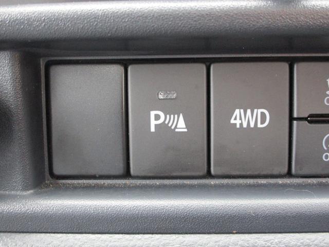 キャリイトラック ＫＣエアコン・パワステ　４ＷＤ　マニュアル車　横滑り防止機能　ＦＭ／ＡＭラジオ　衝突被害軽減システム　パワーウインドウ　キーレスエントリー　スペアキー　保証付販売車（11枚目）
