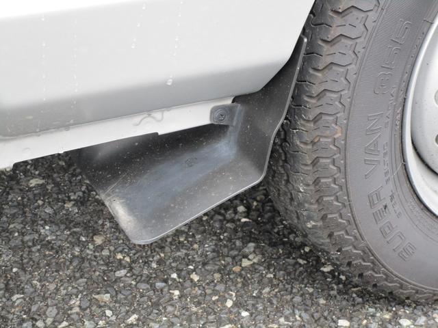 キャリイトラック ＫＣエアコン・パワステ　４ＷＤ　マニュアル車　横滑り防止機能　ＦＭ／ＡＭラジオ　衝突被害軽減システム　パワーウインドウ　キーレスエントリー　スペアキー　保証付販売車（45枚目）