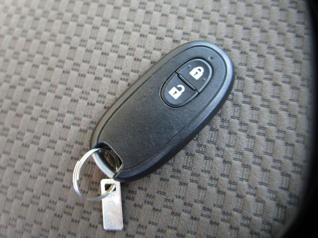 エブリイ ＪＯＩＮターボ　４ＷＤ　シートヒーター　オートライト　両側スライドドア　衝突被害軽減システム　アイドリングストップ　横滑り防止機能　マニュアルエアコン　プッシュスタート　スマートキー　盗難防止システム（29枚目）