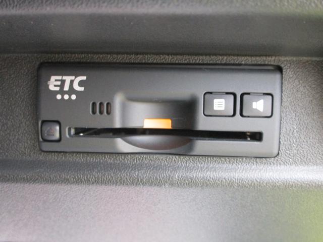 ジムニー XL 4WD フルセグナビ バックカメラ ETC DVD Bluetooth オートライト シートヒーター 衝突被害軽減システム 横滑り防止機能 ヒルディセントコントロール プッシュスタート スマートキー オートエアコン 盗難防止システム(15枚目)