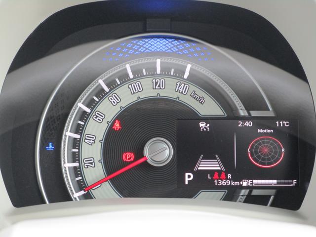 ワゴンＲスマイル ＨＹＢＲＩＤ　Ｘ　４ＷＤ　シートヒーター　オートライト　両側パワースライドドア　衝突被害軽減システム　アイドリングストップ　横滑り防止機能　クルーズコントロール　プッシュスタート　スマートキー　盗難防止システム（10枚目）