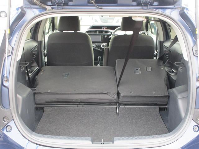 アクア Ｓスタイルブラック　２ＷＤ　ナビ　バックカメラ　ＥＴＣ　Ｂｌｕｅｔｏｏｔｈ　オートライト　衝突被害軽減システム　横滑り防止機能　オートエアコン　プッシュスタート　スマートキー　ＩＳＯＦＩＸ　盗難防止システム（28枚目）