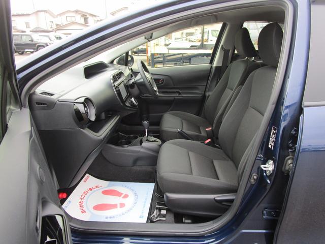 アクア Ｓスタイルブラック　２ＷＤ　ナビ　バックカメラ　ＥＴＣ　Ｂｌｕｅｔｏｏｔｈ　オートライト　衝突被害軽減システム　横滑り防止機能　オートエアコン　プッシュスタート　スマートキー　ＩＳＯＦＩＸ　盗難防止システム（37枚目）