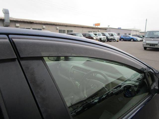 アクア Ｓスタイルブラック　２ＷＤ　ナビ　バックカメラ　ＥＴＣ　Ｂｌｕｅｔｏｏｔｈ　オートライト　衝突被害軽減システム　横滑り防止機能　オートエアコン　プッシュスタート　スマートキー　ＩＳＯＦＩＸ　盗難防止システム（49枚目）