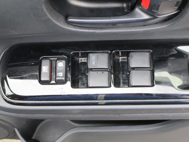 アクア Ｓスタイルブラック　２ＷＤ　ナビ　バックカメラ　ＥＴＣ　Ｂｌｕｅｔｏｏｔｈ　オートライト　衝突被害軽減システム　横滑り防止機能　オートエアコン　プッシュスタート　スマートキー　ＩＳＯＦＩＸ　盗難防止システム（57枚目）