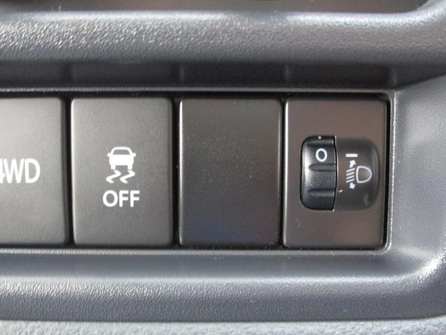 キャリイトラック ＫＣエアコンパワステ　４ＷＤ　マニュアル車　横滑り防止機能　衝突被害軽減システム　ＦＭ／ＡＭラジオ　マニュアルエアコン　スペアキー　保証付販売車（13枚目）