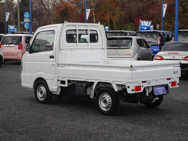 キャリイトラック ＫＣエアコンパワステ　４ＷＤ　マニュアル車　横滑り防止機能　衝突被害軽減システム　ＦＭ／ＡＭラジオ　マニュアルエアコン　スペアキー　保証付販売車（21枚目）