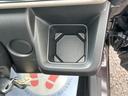 運転席側ドリンク収納です
