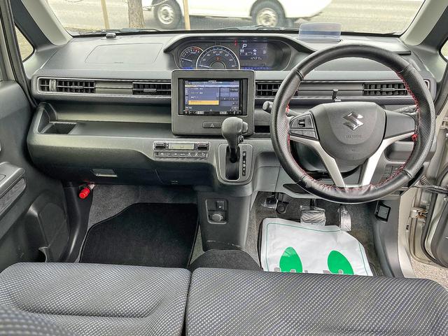 ワゴンＲ ハイブリッドＦＺ　レーンアシスト　衝突被害軽減システム　ＬＥＤヘッドランプ　スマートキー　アイドリングストップ　シートヒーター　パイオニアナビ　フルセグＴＶ　バックカメラ　Ｂｌｕｅｔｏｏｔｈ　ＥＴＣ　ドラレコ（3枚目）