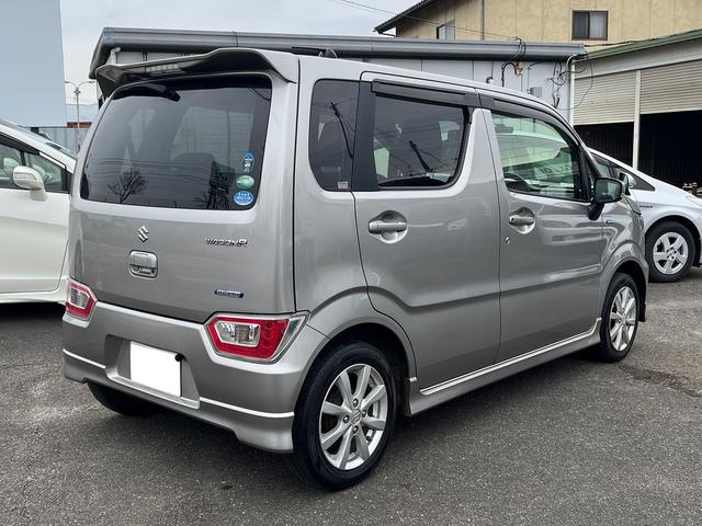 ワゴンＲ ハイブリッドＦＺ　レーンアシスト　衝突被害軽減システム　ＬＥＤヘッドランプ　スマートキー　アイドリングストップ　シートヒーター　パイオニアナビ　フルセグＴＶ　バックカメラ　Ｂｌｕｅｔｏｏｔｈ　ＥＴＣ　ドラレコ（8枚目）