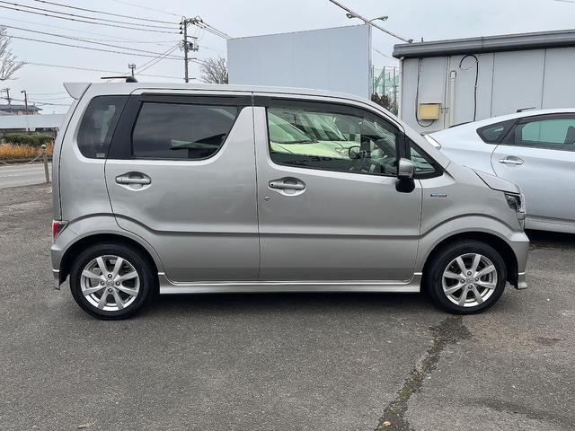 ワゴンＲ ハイブリッドＦＺ　レーンアシスト　衝突被害軽減システム　ＬＥＤヘッドランプ　スマートキー　アイドリングストップ　シートヒーター　パイオニアナビ　フルセグＴＶ　バックカメラ　Ｂｌｕｅｔｏｏｔｈ　ＥＴＣ　ドラレコ（14枚目）