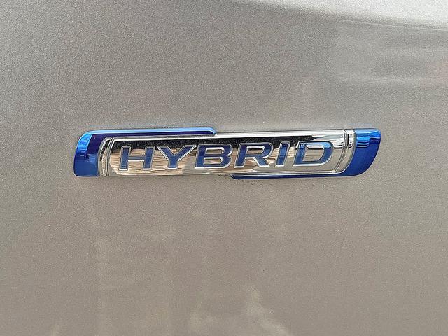 ワゴンＲ ハイブリッドＦＺ　レーンアシスト　衝突被害軽減システム　ＬＥＤヘッドランプ　スマートキー　アイドリングストップ　シートヒーター　パイオニアナビ　フルセグＴＶ　バックカメラ　Ｂｌｕｅｔｏｏｔｈ　ＥＴＣ　ドラレコ（20枚目）