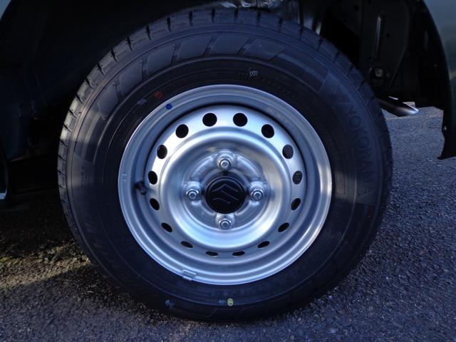 エブリイ ＰＡリミテッド　パートタイム４ＷＤ　５ＭＴ　届出済未使用車　スズキセーフティサポート　フロントパワーウインドー　キーレス　リヤスモークガラス　ハイビームアシスト　リヤコーナーセンサー（25枚目）