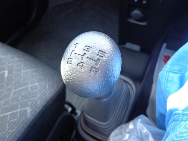 ワゴンＲ ＦＸ　４ＷＤ　５ＭＴ　届出済未使用車　ＣＤプレーヤー　スズキセーフティサポート　スマートキー　ハイビームアシスト　リヤコーナーセンサー（6枚目）