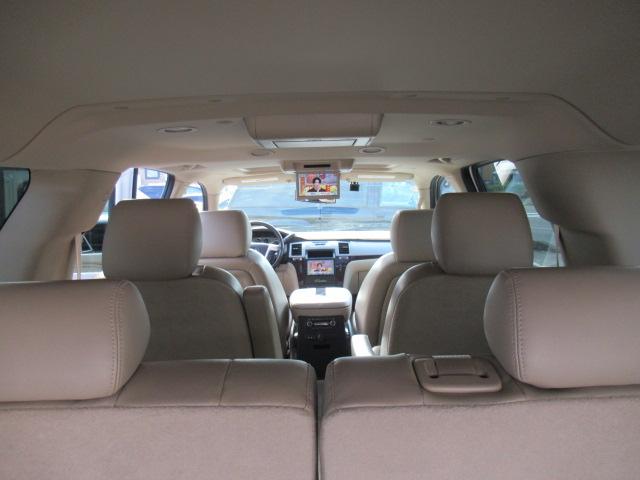 キャデラックエスカレード ESV 22インチ純正アルミホイール・サンルーフ・4WD・3列シート・純正ベージュレザーシート・社外ナビ・ドラレコ・マルチビューカメラ・BOSEサウンド・オートクルーズ・CROSSマフラー・ETC(21枚目)