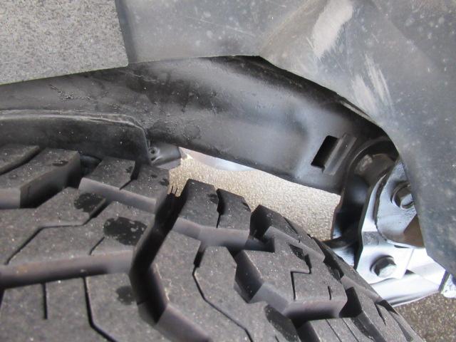 シボレーサバーバン ＬＴ　新車並行車・１ナンバー登録車・フロントバンパーガード・ＬＥＤバー・サイドステップ・サンルーフ・レザーシート・社外１６インチアルミホイール・社外ナビ・リアモニター・バックカメラ・ＥＴＣ（34枚目）