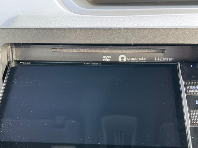 タント カスタムL Bluetooth接続 クリアランスソナー オートマチックハイビーム 衝突被害軽減システム アイドリングストップ オートライト レーンアシスト 横滑り防止装置 LEDヘッドライト 盗難防止装置(10枚目)