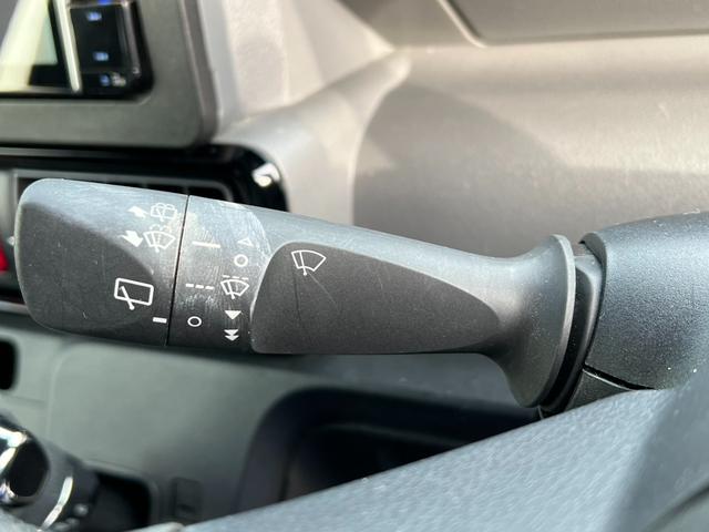 タント カスタムL Bluetooth接続 クリアランスソナー オートマチックハイビーム 衝突被害軽減システム アイドリングストップ オートライト レーンアシスト 横滑り防止装置 LEDヘッドライト 盗難防止装置(15枚目)