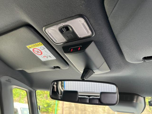 タント カスタムL Bluetooth接続 クリアランスソナー オートマチックハイビーム 衝突被害軽減システム アイドリングストップ オートライト レーンアシスト 横滑り防止装置 LEDヘッドライト 盗難防止装置(17枚目)