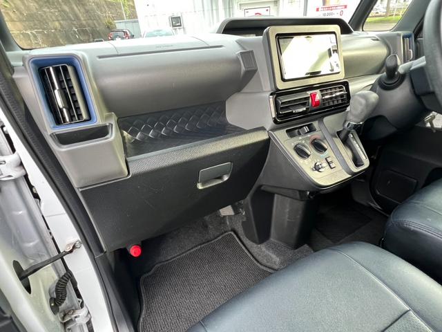 タント カスタムL Bluetooth接続 クリアランスソナー オートマチックハイビーム 衝突被害軽減システム アイドリングストップ オートライト レーンアシスト 横滑り防止装置 LEDヘッドライト 盗難防止装置(26枚目)